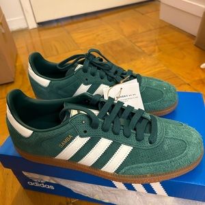 NEW Adidas Samba OG Collegiate Green Gum